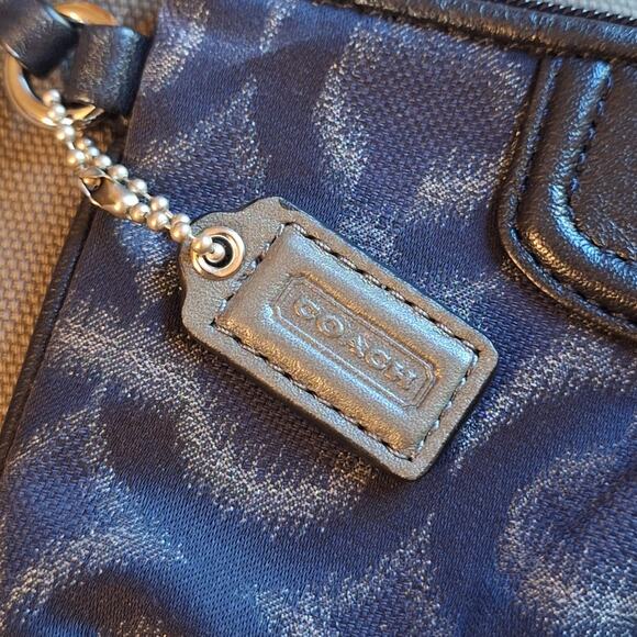 Coach Wristlet Navy Black Gray Logo 6.5" x 4" Clutch Classic Going Out Evening - Picture 3 of 7